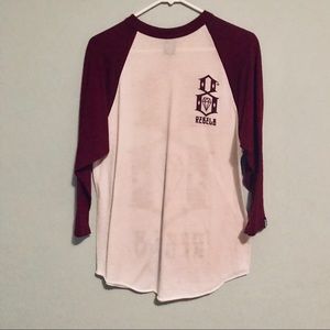 🚫 SOLD 🚫 Men’s Rebel Eight Baseball Tee